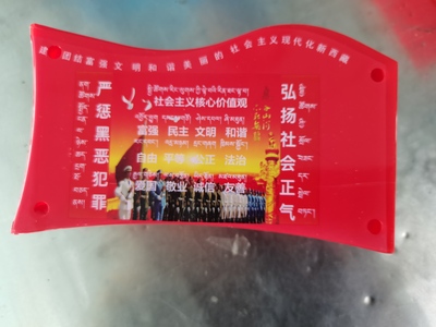 ef6b621ffc3d73974a7ebe263288256.jpg